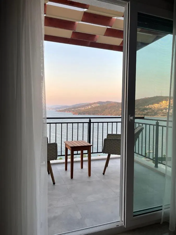 Beach Front Apartment Bogazici