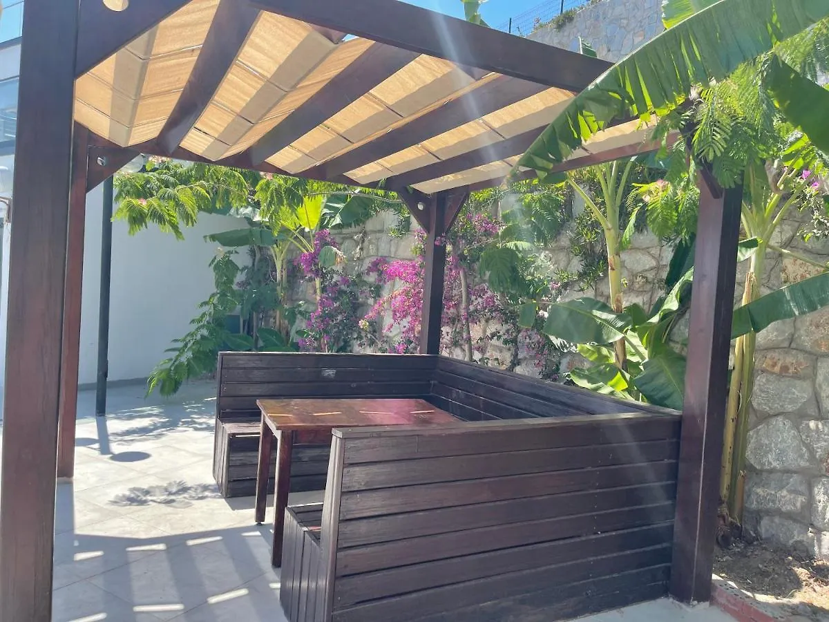 Beach Front Apartment Bogazici